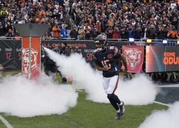 Clasificaciones de fútbol de fantasía Semana 12: durmientes, titularidades, mejores montañas rusas