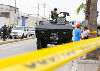 'Hay más militares y policías que otros años': votaciones en Durán se desarrollan con 1.500 uniformados en 32 recintos electorales | Comunidad | Guayaquil