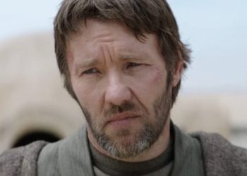 Por favor, no le pidan a Joel Edgerton que firme su cadáver de 'Star Wars', ese ni siquiera es su cuerpo