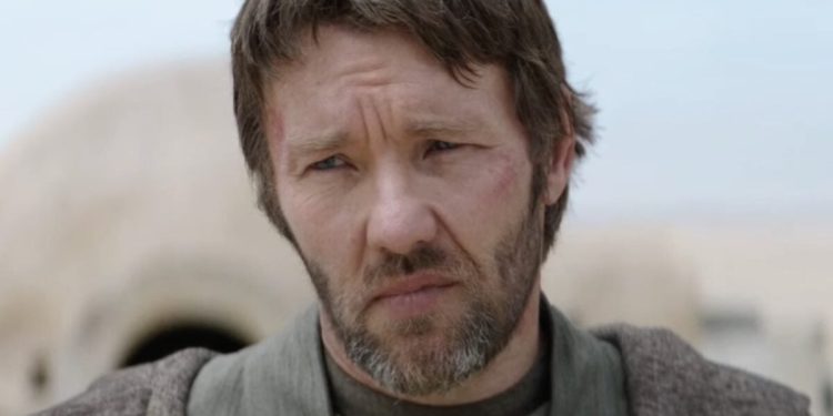 Por favor, no le pidan a Joel Edgerton que firme su cadáver de 'Star Wars', ese ni siquiera es su cuerpo