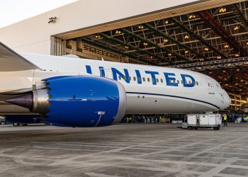 United Axes rutas a Suecia y Senegal