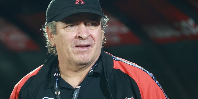 Esto dijo Óscar Ramírez tras los penales fallados por Joel Campbell y Celso Borges en Alajuelense