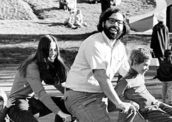 La vida al margen de una familia famosa