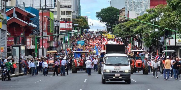 Cámara de agricultura respalda marcha de productores y exige diálogo real con el Gobierno