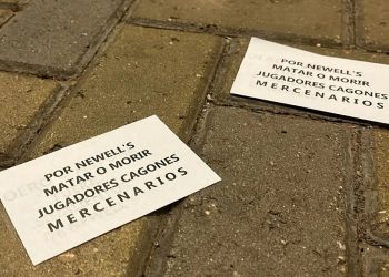 Amenazaron al plantel de Newell's mientras pelea para no descender :: Olé