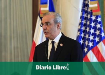 Abinader y razones para prestar aeropuertos