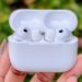 Este truco de AirPods cambia las reglas del juego para los viajeros frecuentes: cómo encontrarlo en la configuración de su iPhone
