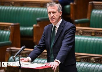 Reino Unido no tolerará el espionaje chino, dice un ministro tras la alerta del MI5