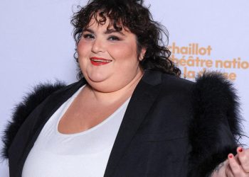 quatre condenaciones, jusqu'à dix mois ferme