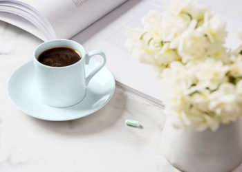 ¿Se pueden mezclar cafeína y antidepresivos?