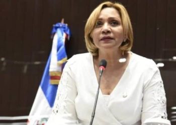 Diputada del PRM solicita disculpas públicas por políticos narcos