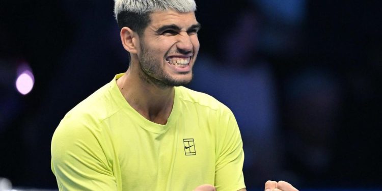 Carlos Alcaraz vs Jannik Sinner en la final de la Copa de Maestros