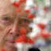 El pionero del ADN James Watson ha muerto; sus colegas luchan con su legado