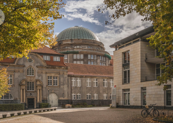 Cómo detener la puerta giratoria de la academia alemana