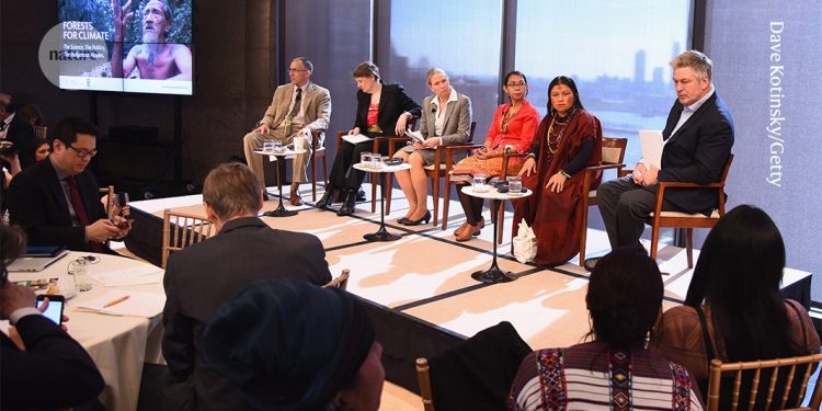 Se culpa a las políticas «anti-despertar» por la caída de asistencia a algunas conferencias en EE. UU.