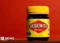 Asesino australiano demanda por derecho a Vegemite tras las rejas