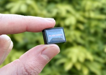 Probé la unidad flash USB más pequeña del mundo con 1 TB de almacenamiento y encontró un lugar permanente en mi computadora portátil