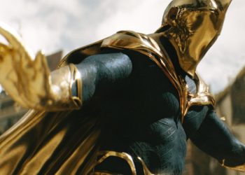 Pierce Brosnan cree que será el Doctor Fate en 'El hombre del mañana'