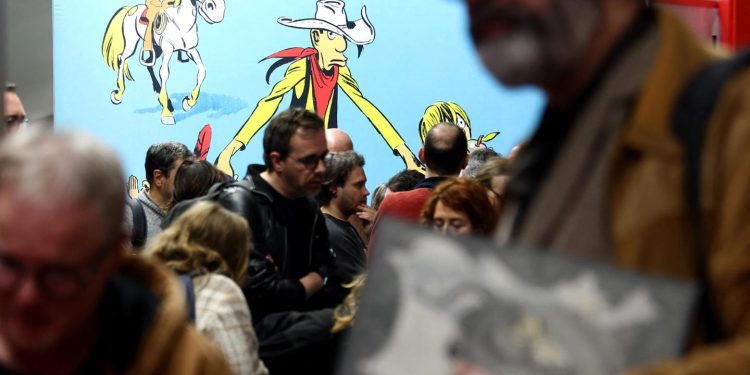 En Angoulême, la mise à l'arrêt du Festival international de la bande dessinée inquiète les acteurs de l'économie locale