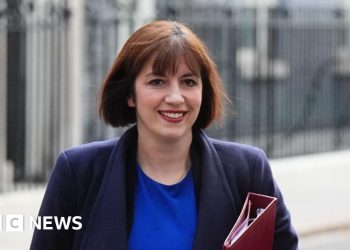 Ministro defiende un cambio de sentido «pragmático» en materia de derechos de los trabajadores