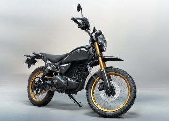 La motocicleta eléctrica FF.S6 de Flying Flea tiene una caja de batería en forma de ala