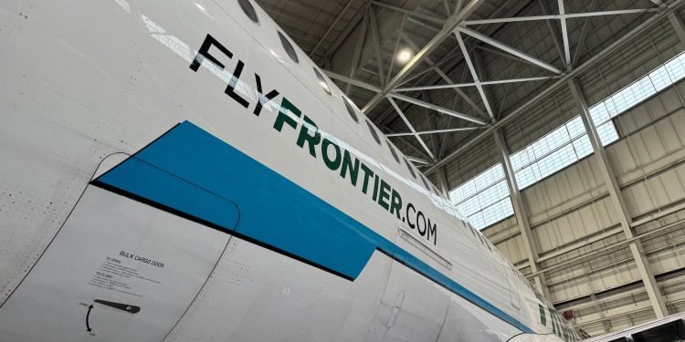 Frontier agrega 4 rutas y confirma planes de Wi-Fi a bordo