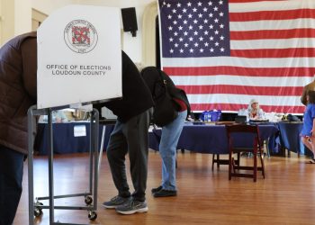 La Corte Suprema decidirá si desecha miles de boletas, en Watson v. RNC