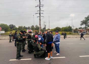 El satisfactorio operativo policial que se fabricó en la final de la Copa Sudamericana :: Olé
