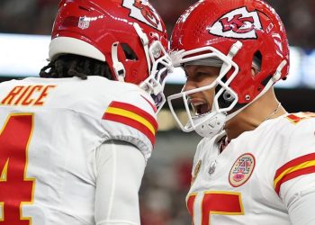 Puntuación del juego de Acción de Gracias de la NFL Chiefs vs. Cowboys y actualizaciones en vivo: KC toma la delantera en Mahomes-Kelce TD