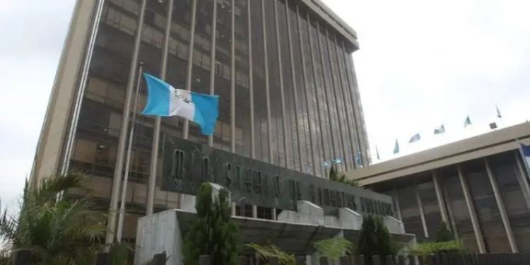 Junta Monetaria aprueba préstamo para el Minfin por US$50 millones para inversión digital