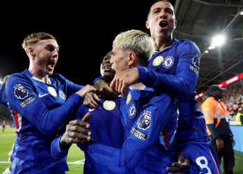 La insólita lesión que sufrió una de las figuras de la Premier League :: Olé