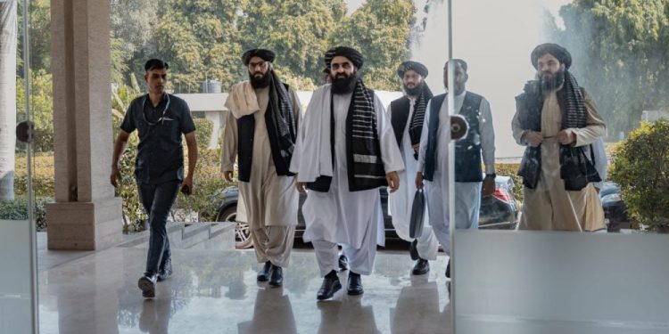 Los talibanes de Afganistán desempeñan un papel cada vez mayor en la rivalidad entre India y Pakistán