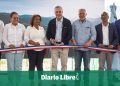 Tras 50 años de espera, gobierno inaugura carreteras en San Juan