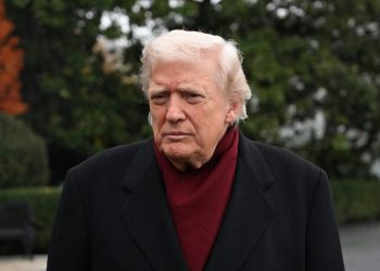 Trump dice que el plan de Ucrania «no es mi oferta final» después de que los líderes de la UE advirtieran que el acuerdo necesita trabajo – POLITICO