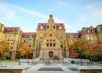 Los correos electrónicos 'nos piratearon' amenazan con filtrar datos de la Universidad de Pensilvania