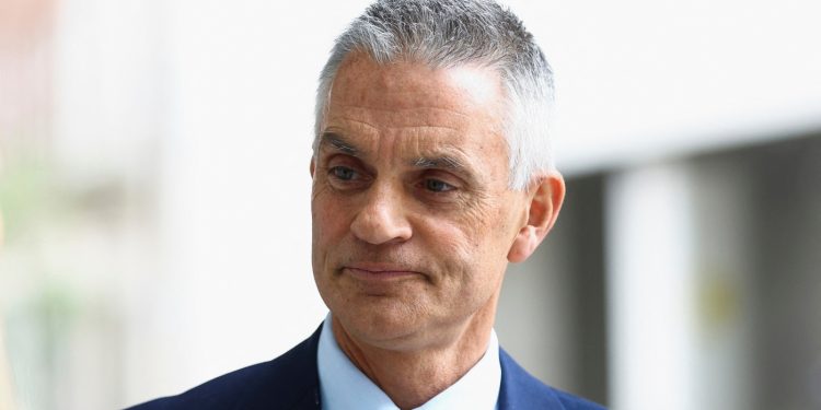 El director de la BBC dimite tras las críticas a la edición de un discurso de Trump por parte de la emisora ​​: NPR