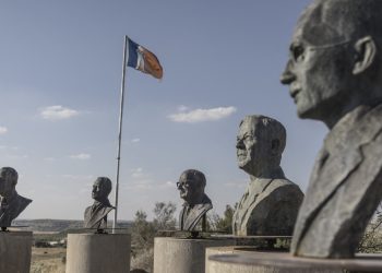 Trump está boicoteando el G20 por una disputa sobre los afrikaners. ¿Quiénes son? : NPR