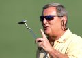 Fuzzy Zoeller, dos veces campeón de golf, muere a los 74 años: NPR
