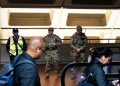 Juez bloquea temporalmente el despliegue de la Guardia Nacional en DC: NPR