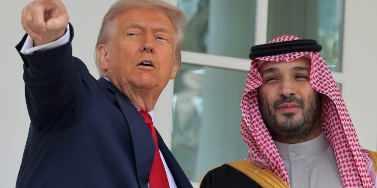 El índice de aprobación de Trump; Príncipe saudí sobre Khashoggi: NPR