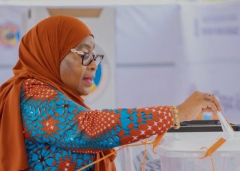 El presidente de Tanzania, Hassan, gana las controvertidas elecciones: NPR