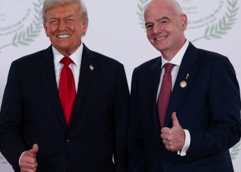 El jefe de la FIFA dice que «verán» en el sorteo de la Copa Mundial si Trump recibe el premio de la paz: NPR