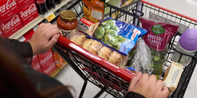 La nutricionista Marion Nestlé opina sobre 'Qué comer ahora': NPR