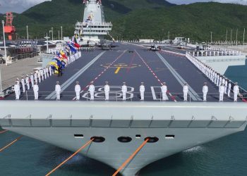 Lo que hay que saber sobre el portaaviones más nuevo de China, el Fujian