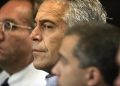 El Departamento de Justicia renueva su intento de revelar los materiales del gran jurado de Jeffrey Epstein