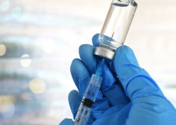 La vacuna de ARNm contra la gripe de Pfizer funciona muy bien, pero RFK Jr. podría arruinarla para todos