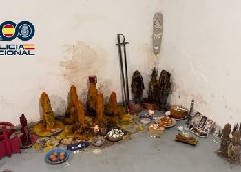 Autoridades españolas desmantelan secta que utilizaba drogas y sacrificios de animales en sus rituales