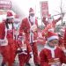 Video. Las calles de Budapest se llenan de corredores para la Santa Run