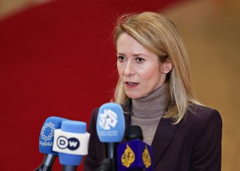 Préstamo de reparaciones bajo «presión de diferentes partes», dice Kallas mientras más países expresan dudas