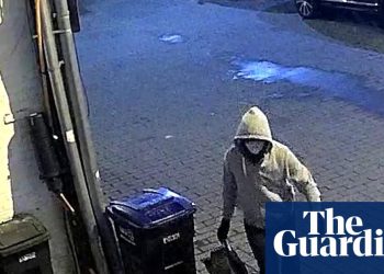 Según se informa, se realizó arresto en caso de bombas caseras colocadas en vísperas del motín en el Capitolio de Estados Unidos | Ataque al Capitolio de Estados Unidos